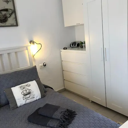 Apartment Mit Gemeinschaftlichem Pool